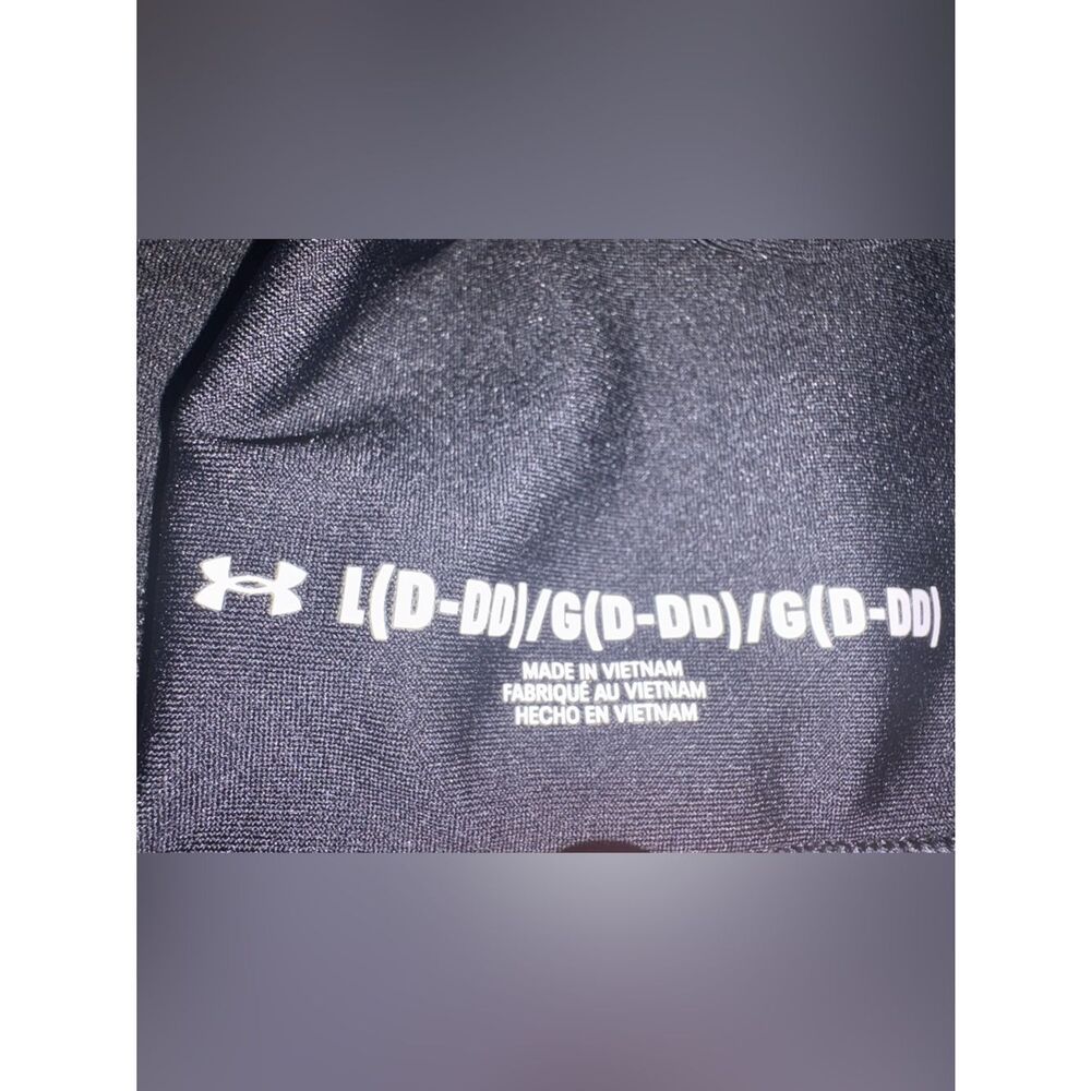 Under Armor Black Front-Zip High Support Sports Bra - Picture 3 of 3